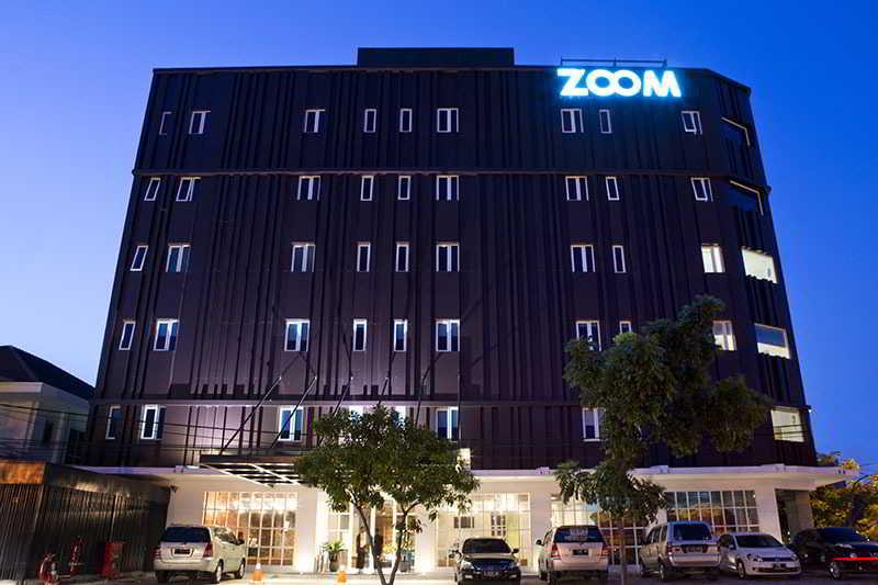 Zoom Smart Hotel Jemursari Surabaya Ngoại thất bức ảnh